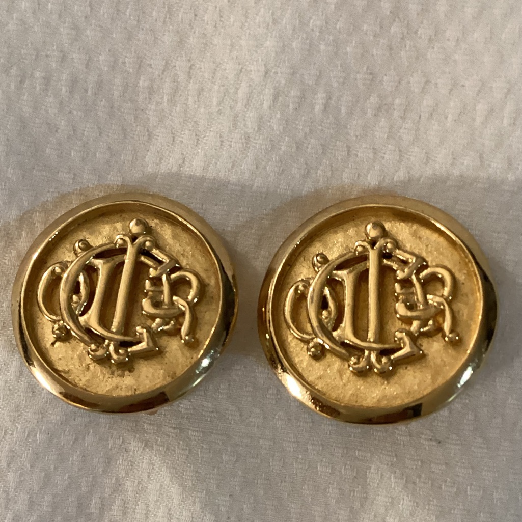 Christian Dior Vintage Monogram Crest Logo Chunky Gold Tone Clip-On Earrings